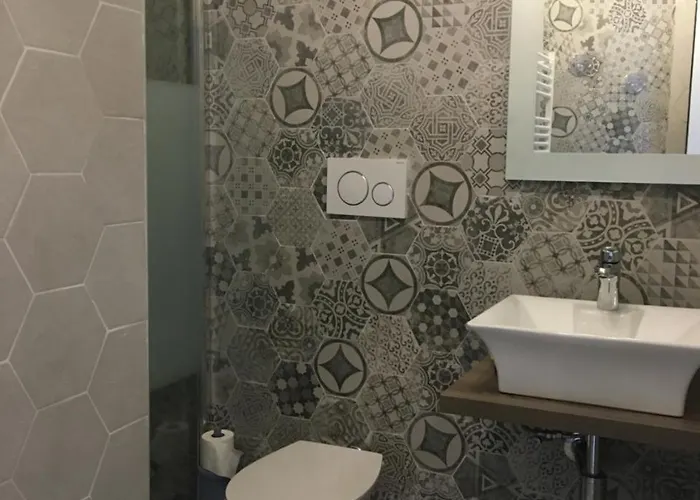 Jules Place Apartament Lecco